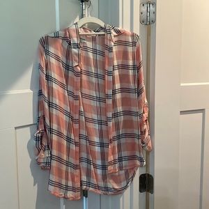 Pink plaid button up